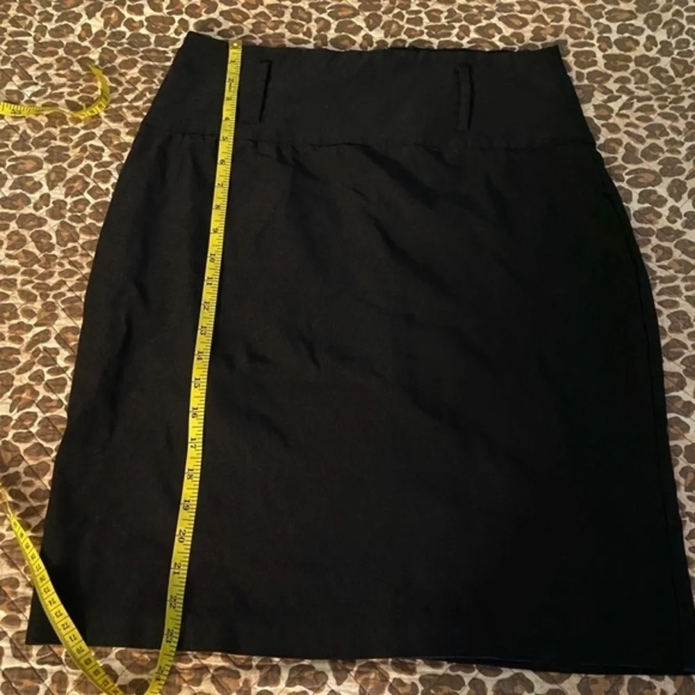 Great Black Stretch Skirt Zipper Back